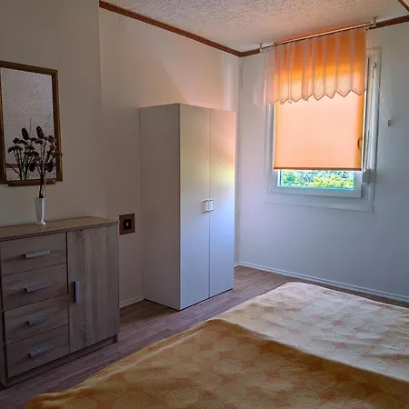 Hoffman Apartment *