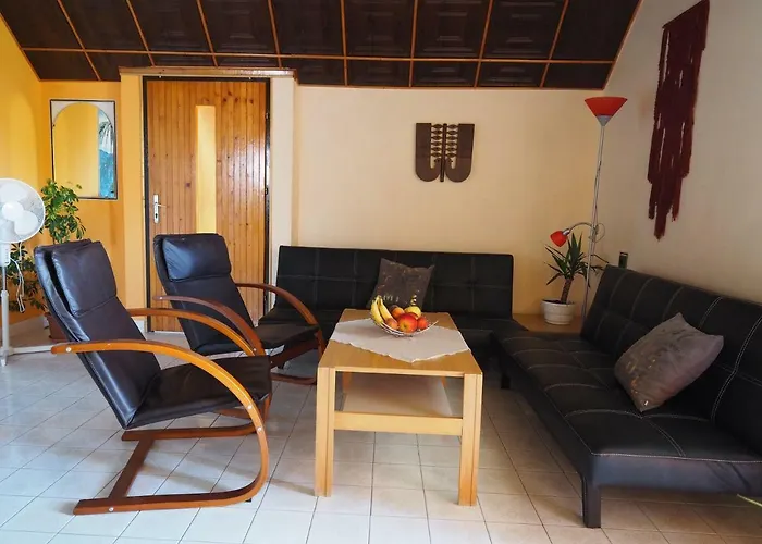 Hoffman דירה באלאטונסארסו